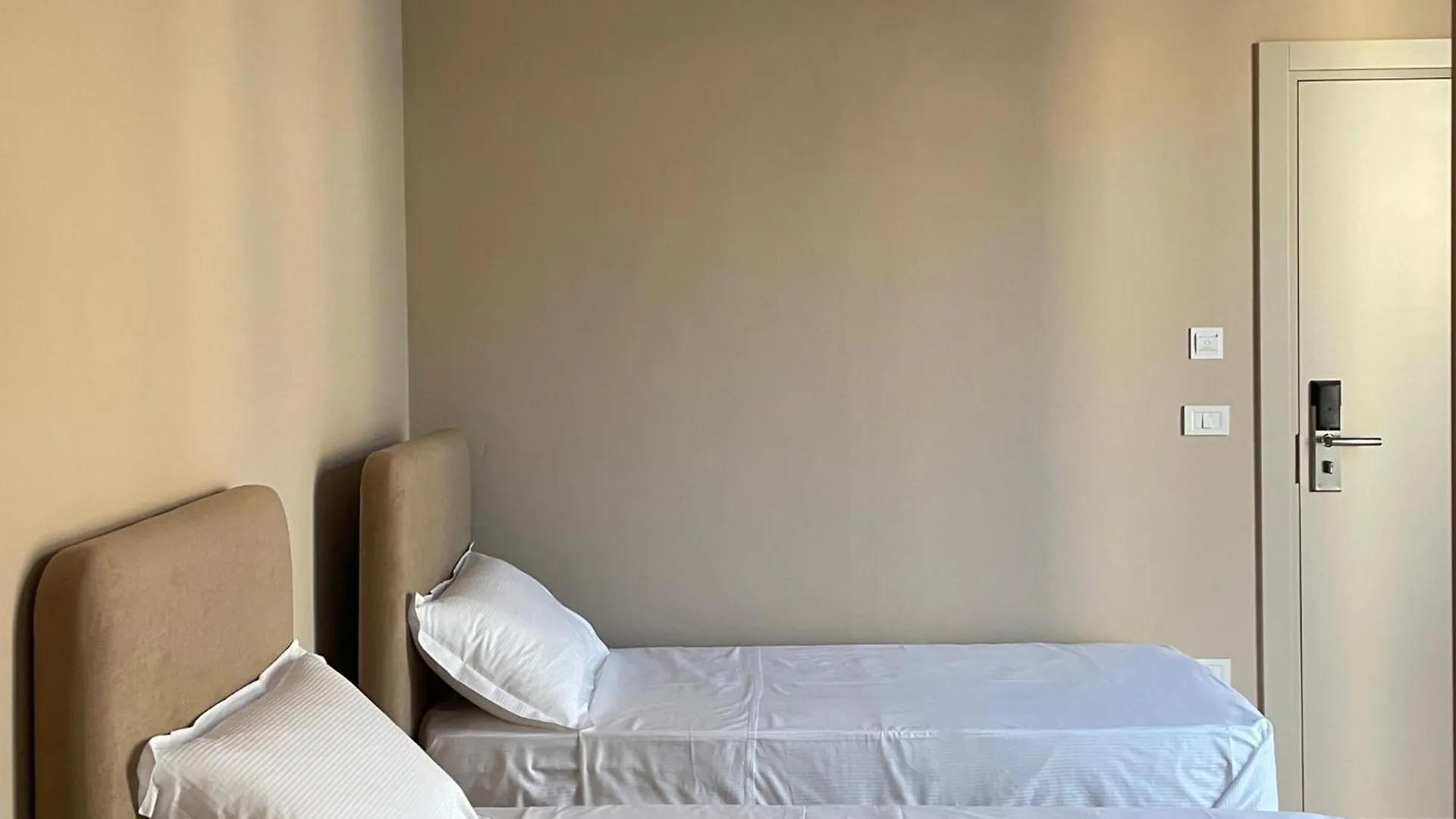Hotel South Villas And Suites Dhërmi
