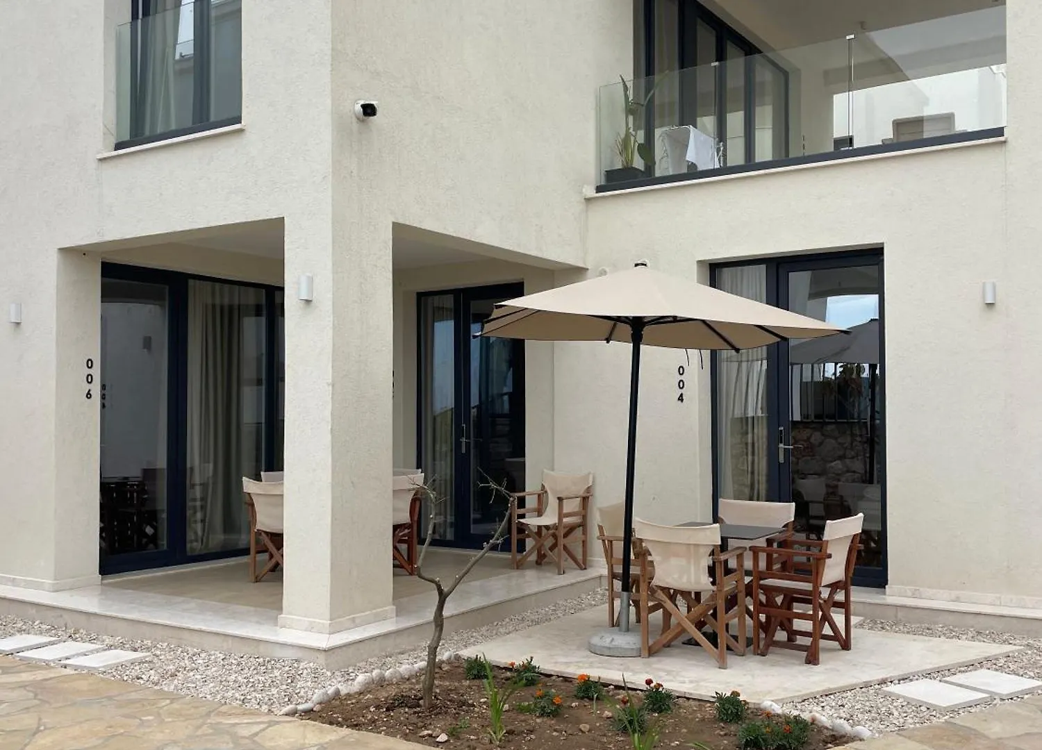 South Villas And Suites Dhërmi Hotel
