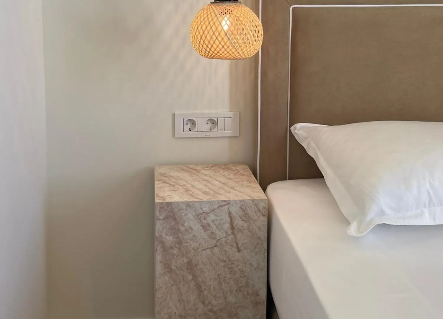 South Villas And Suites Dhërmi 0*,